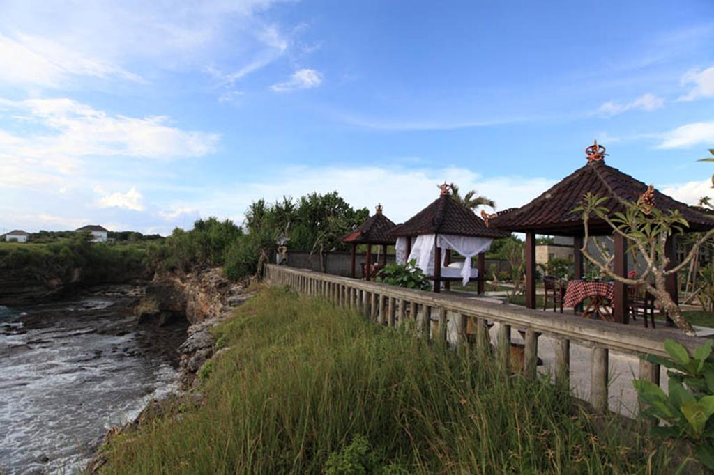 Hotel Dodol Lembongan Cliff Sunset Esterno foto