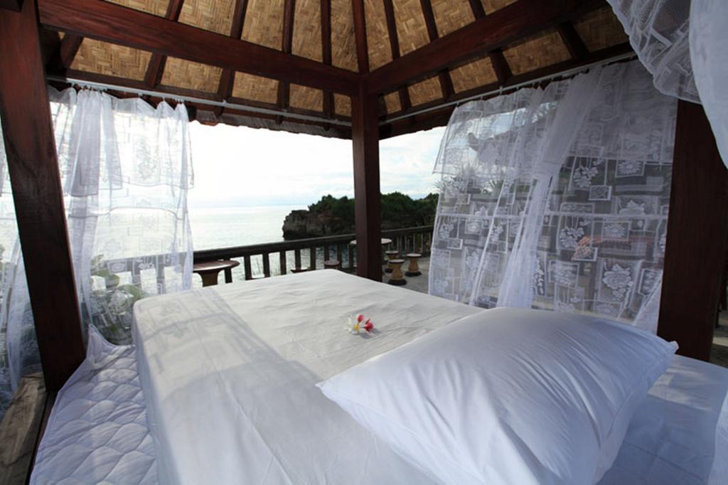 Hotel Dodol Lembongan Cliff Sunset Esterno foto